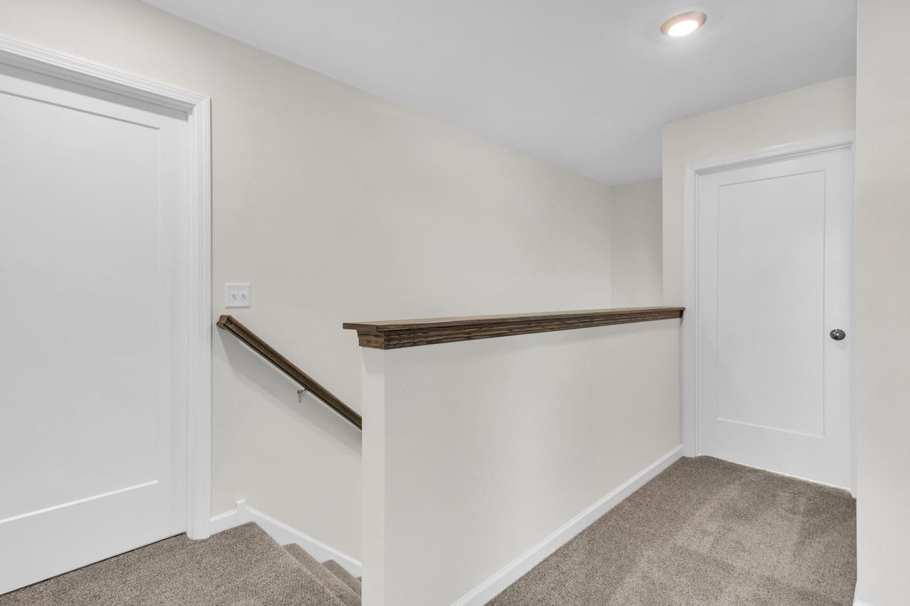 4010 35th AVENUE Lt3