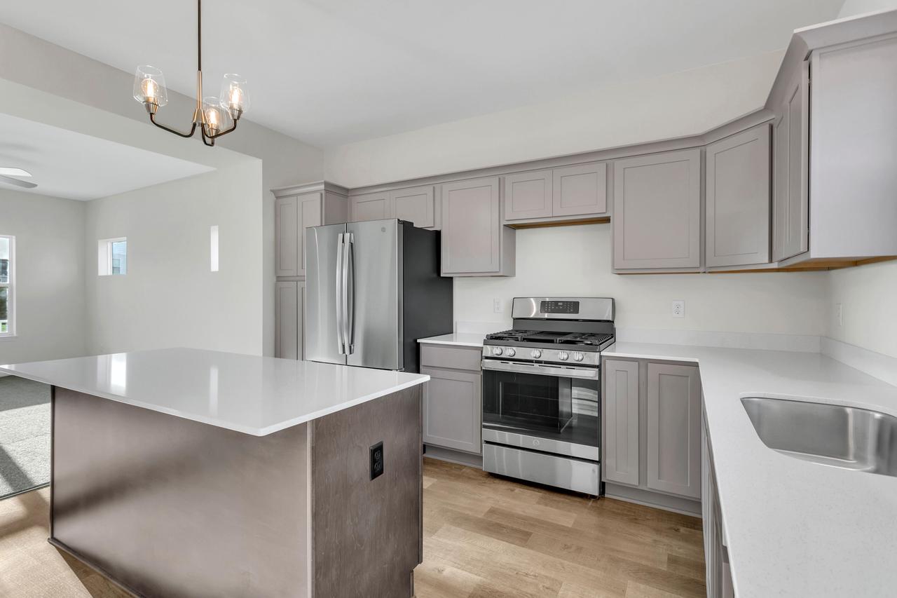 4010 35th AVENUE Lt3