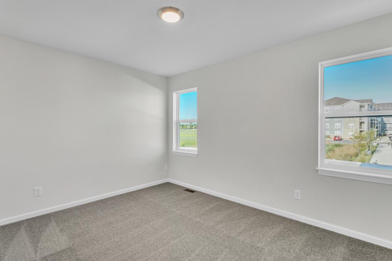 4010 35th AVENUE Lt3