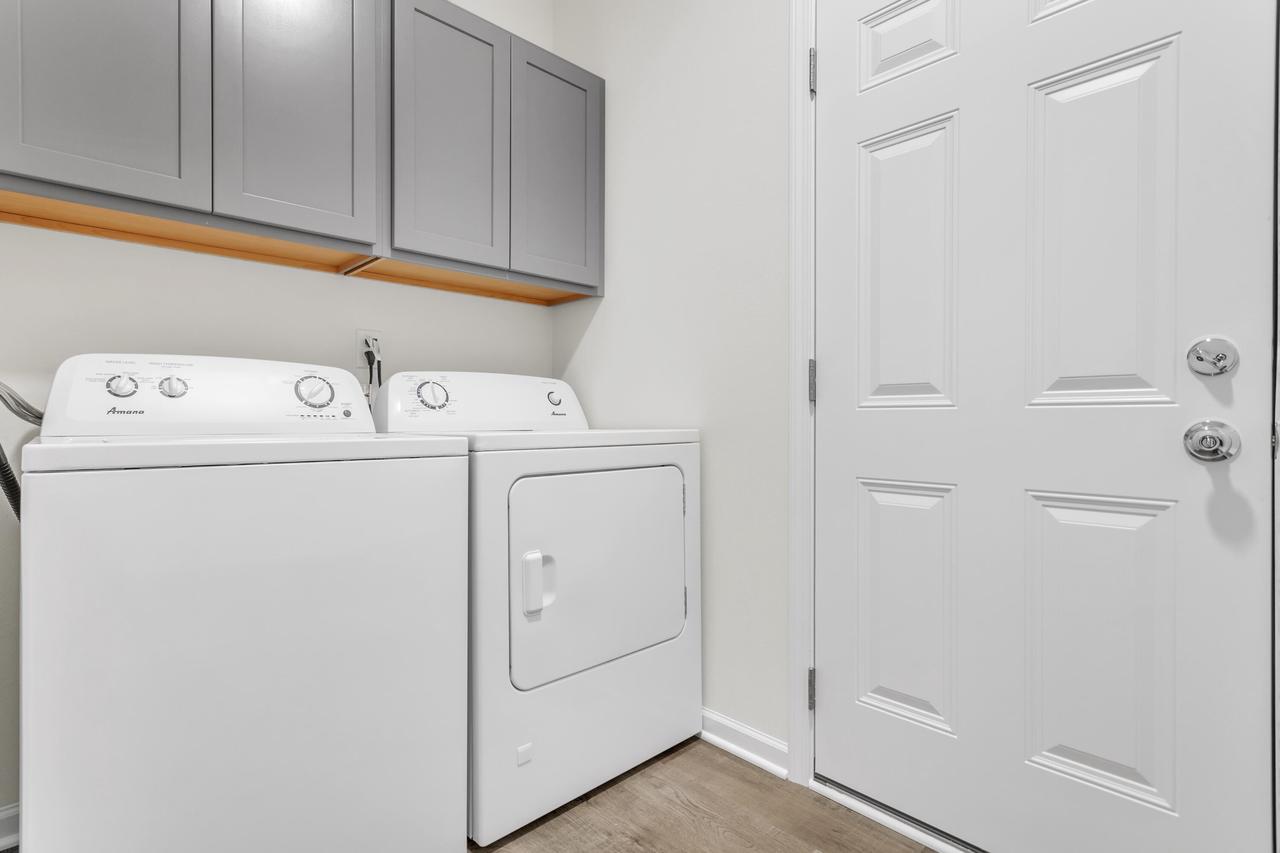 4010 35th AVENUE Lt3