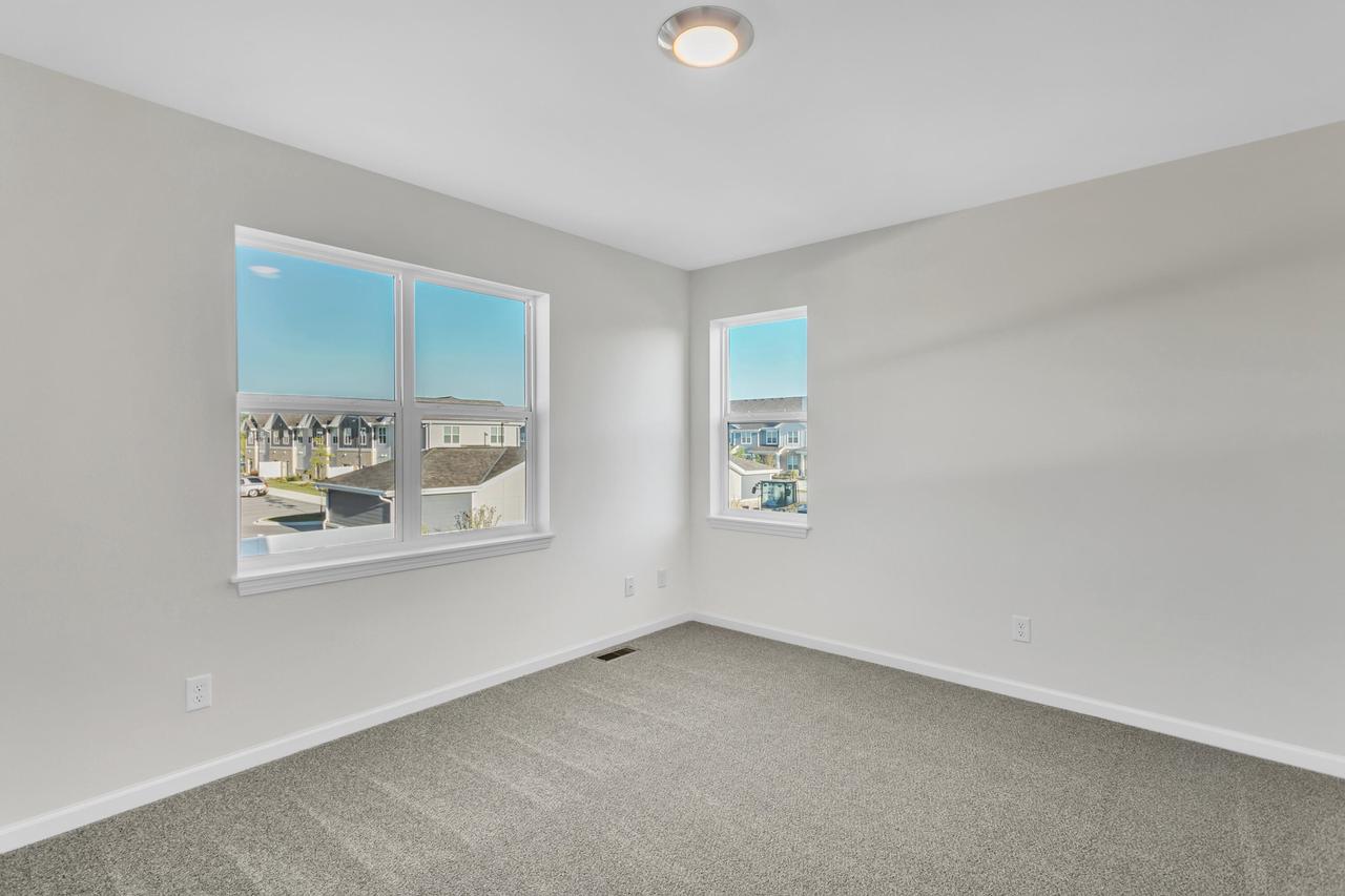 4010 35th AVENUE Lt3