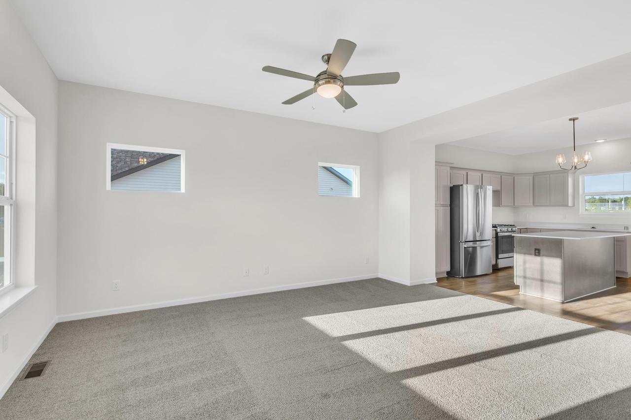 4010 35th AVENUE Lt3