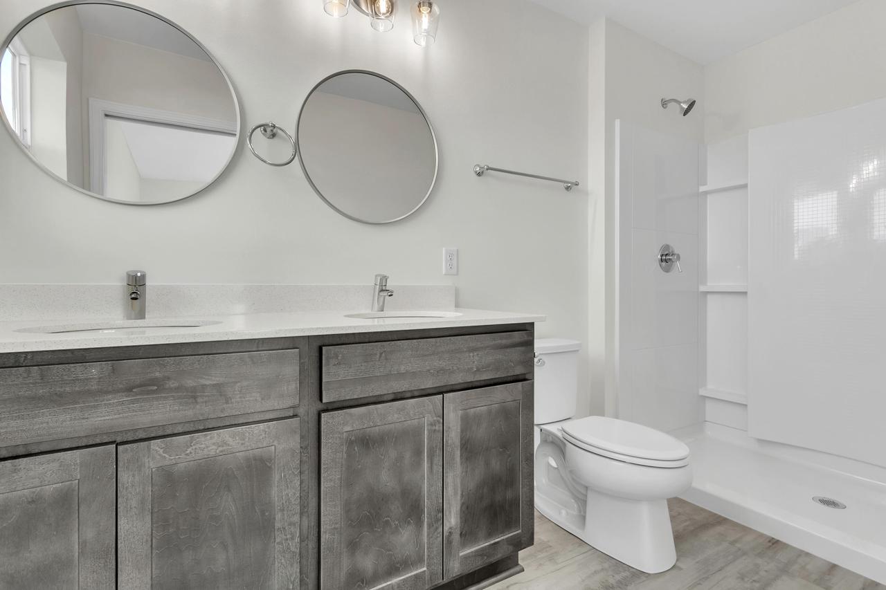 4010 35th AVENUE Lt3