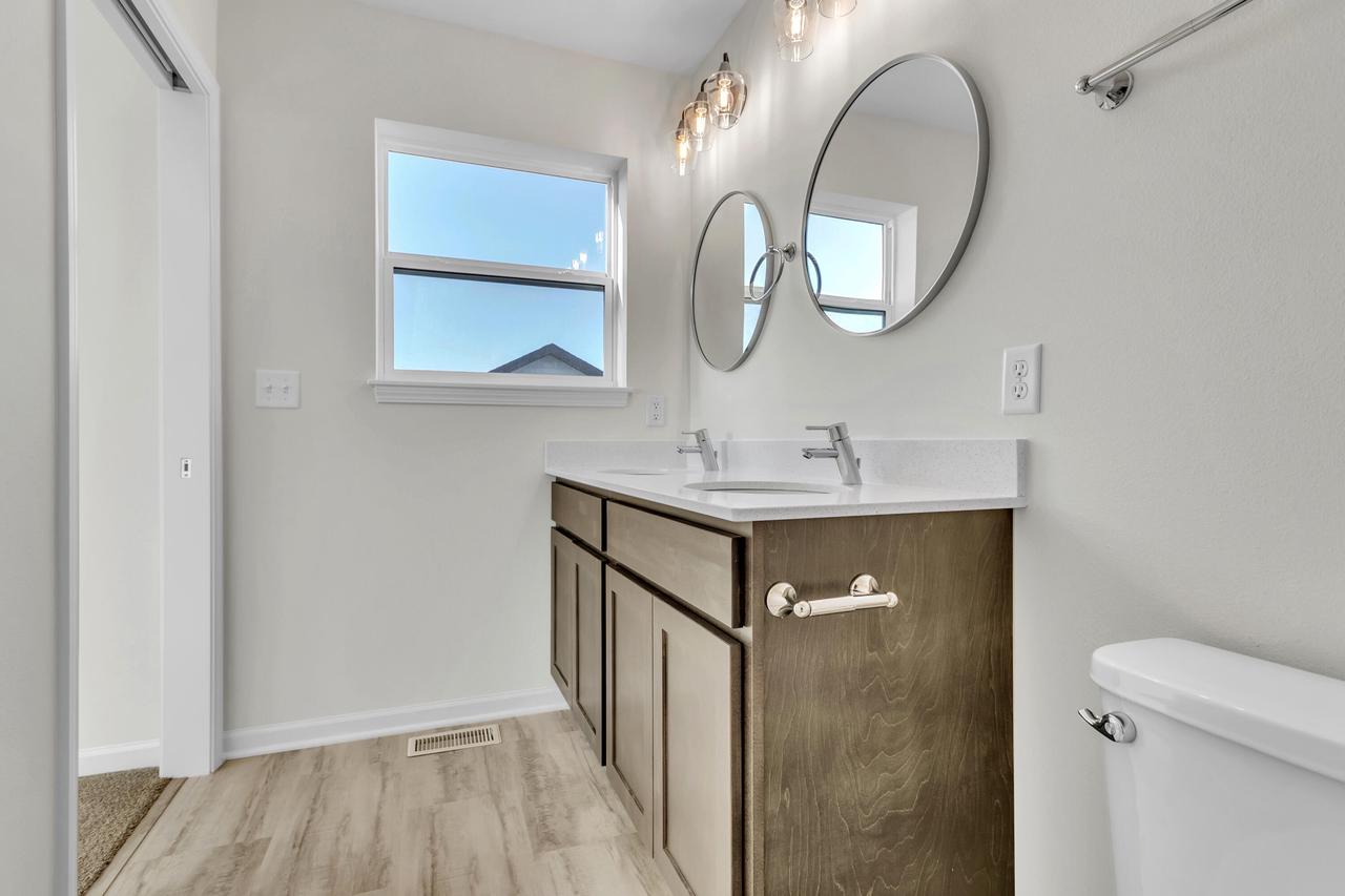 4010 35th AVENUE Lt3