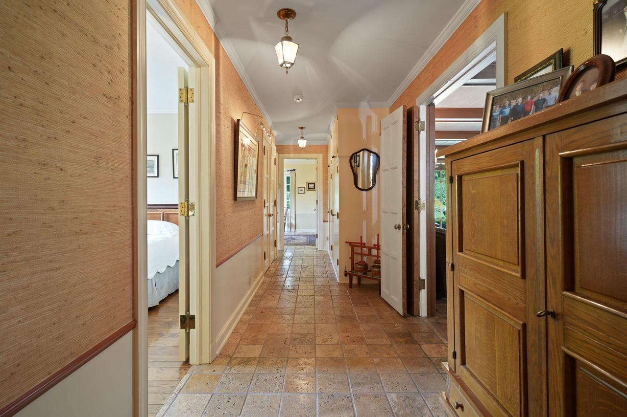 440 Cross Creek ROAD