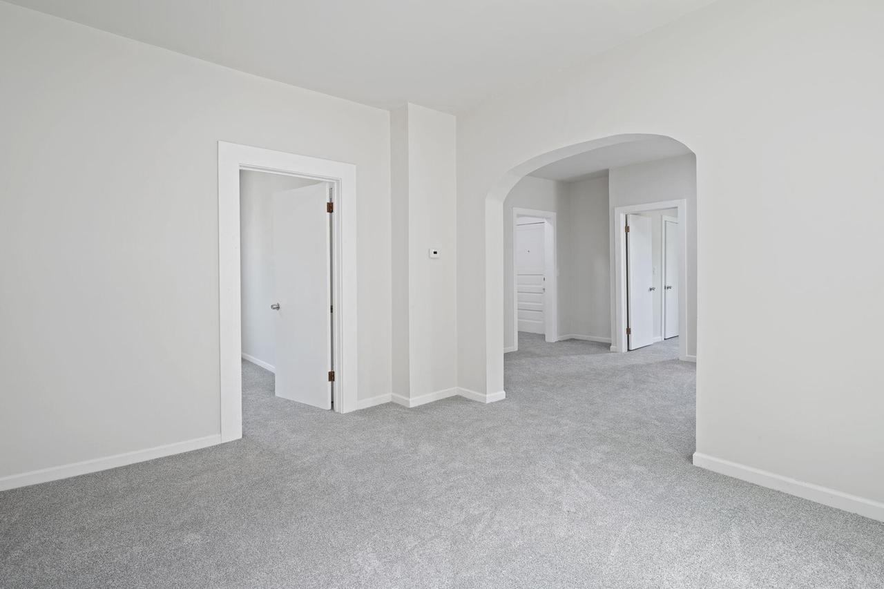 1328 Carlisle AVENUE