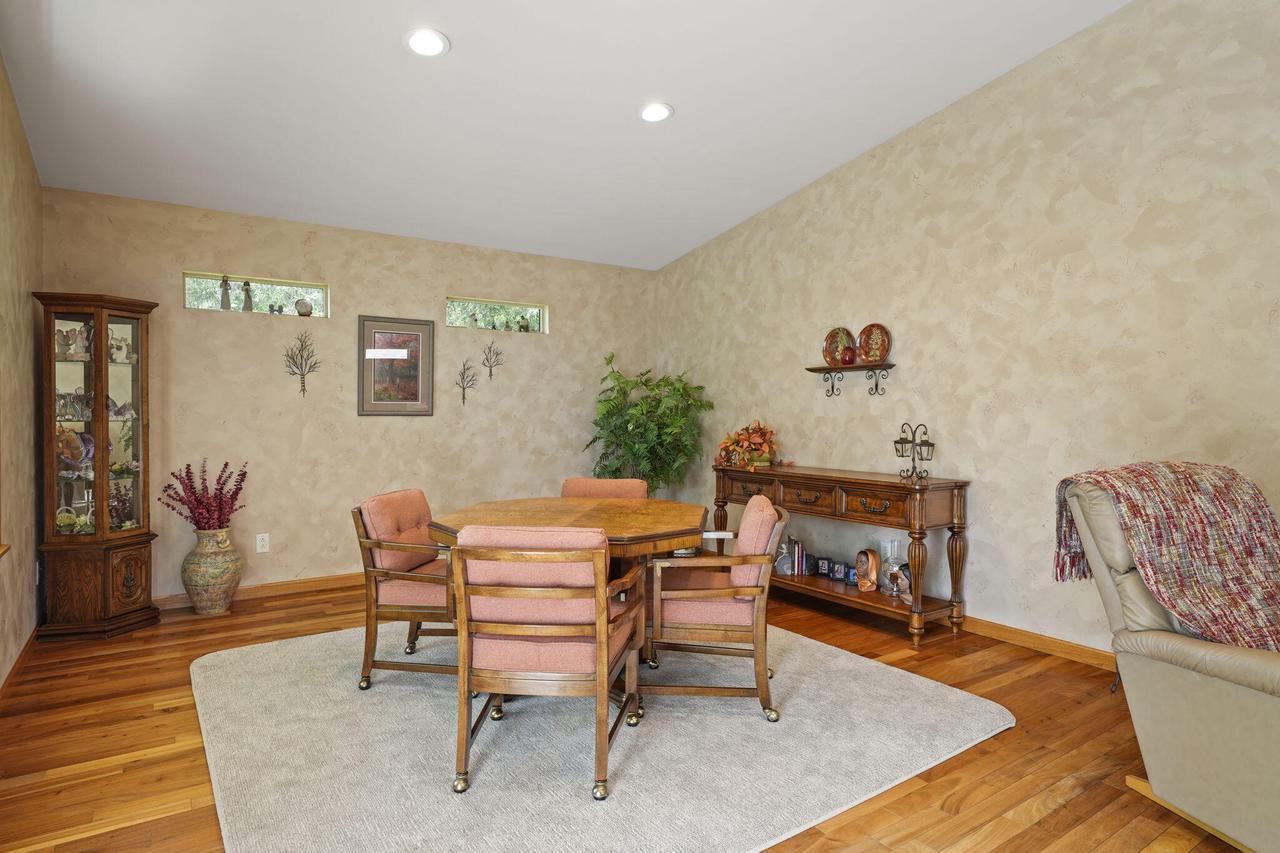 5405 Twin Elms DRIVE