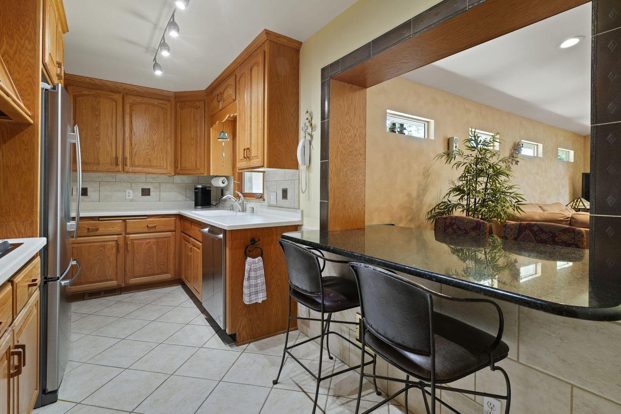 5405 Twin Elms DRIVE