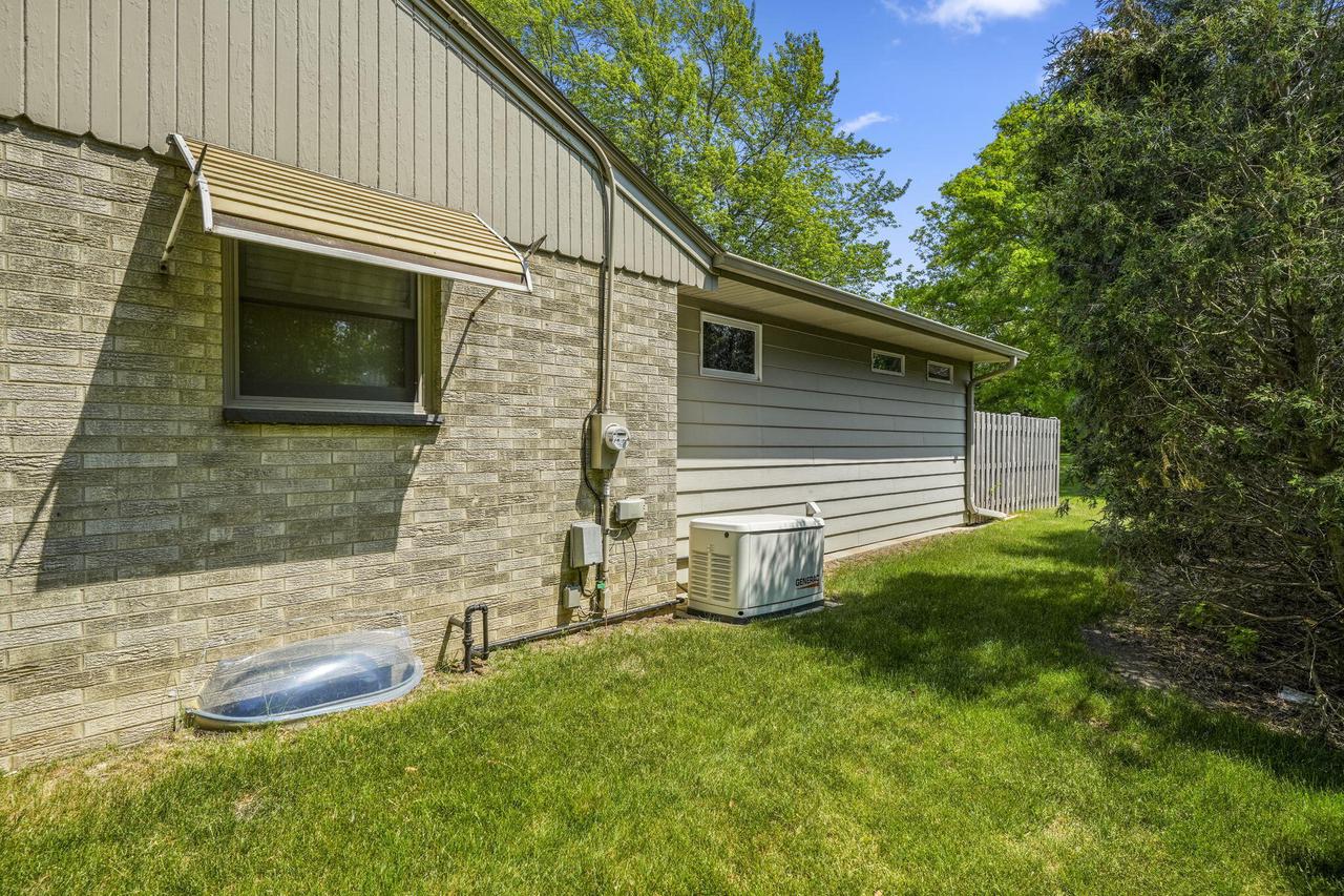 5405 Twin Elms DRIVE