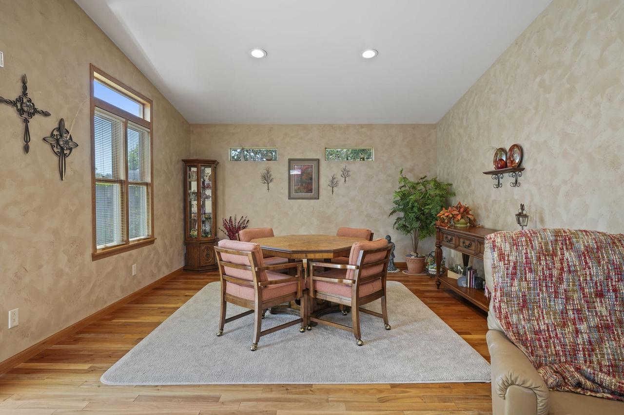 5405 Twin Elms DRIVE