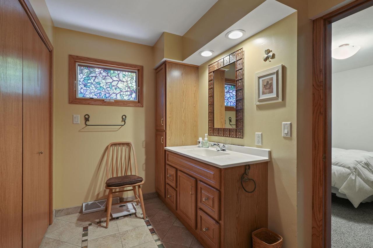 5405 Twin Elms DRIVE