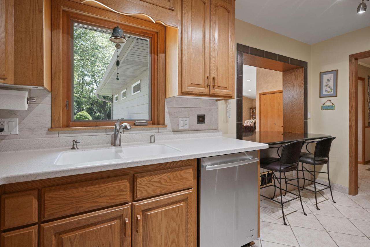 5405 Twin Elms DRIVE