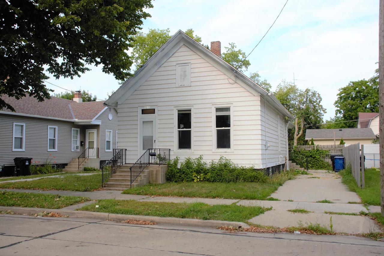 1309 Buchanan STREET