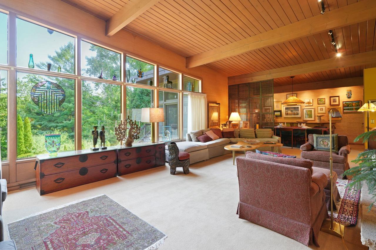 1209 Valley View DRIVE