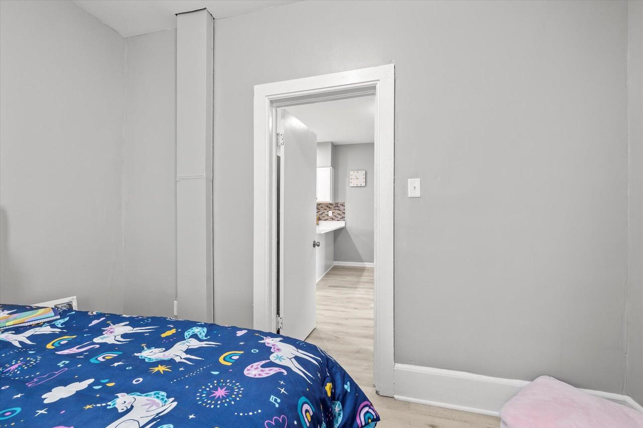 2332 South 10th STREET