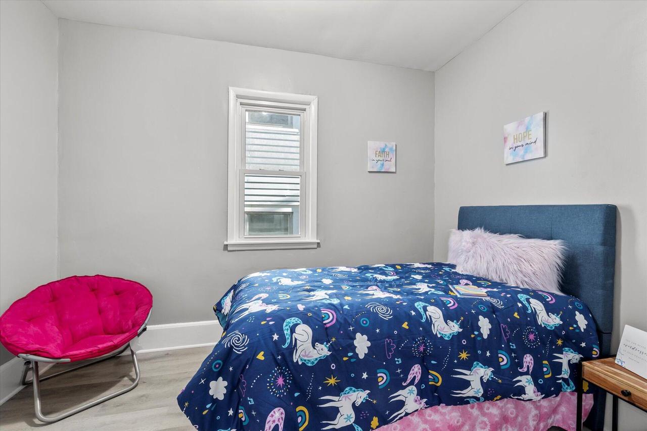 2332 South 10th STREET