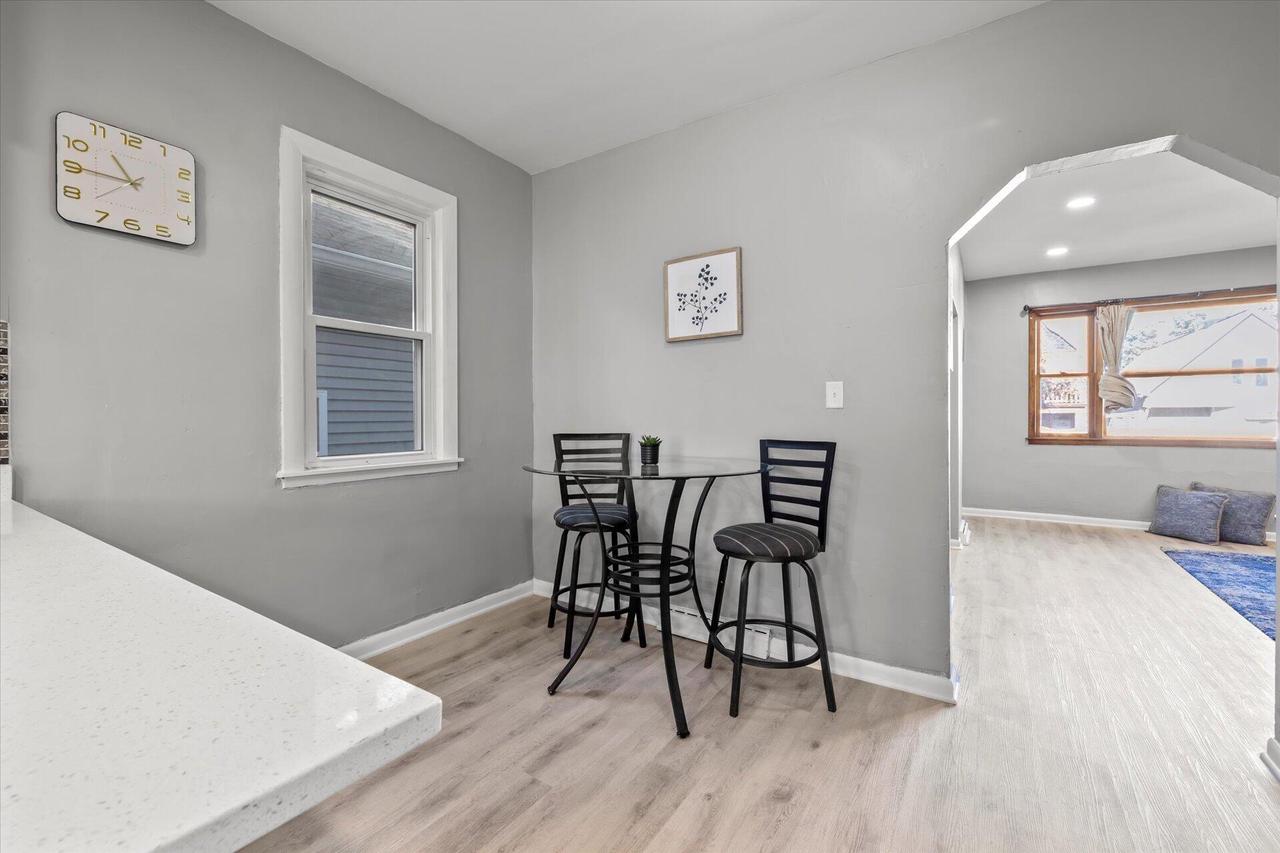 2332 South 10th STREET