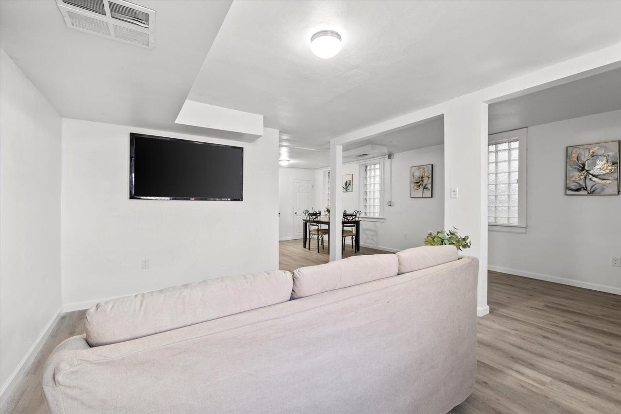 2332 South 10th STREET