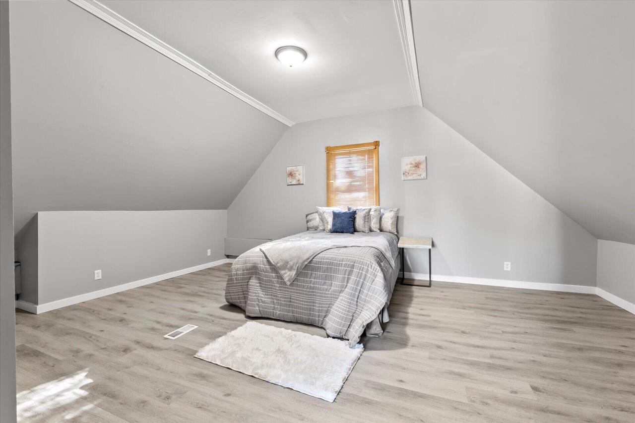 2332 South 10th STREET