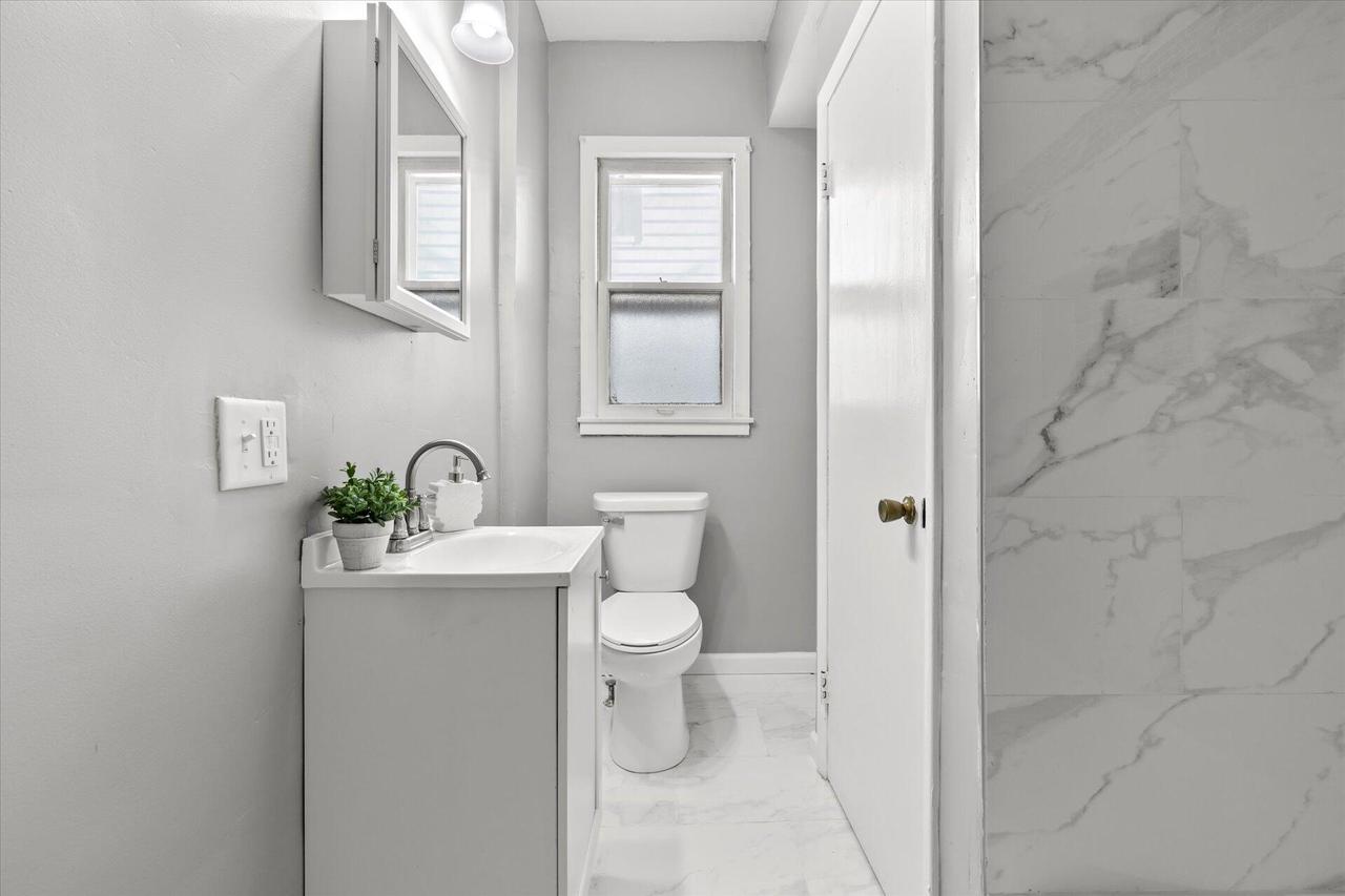 2332 South 10th STREET