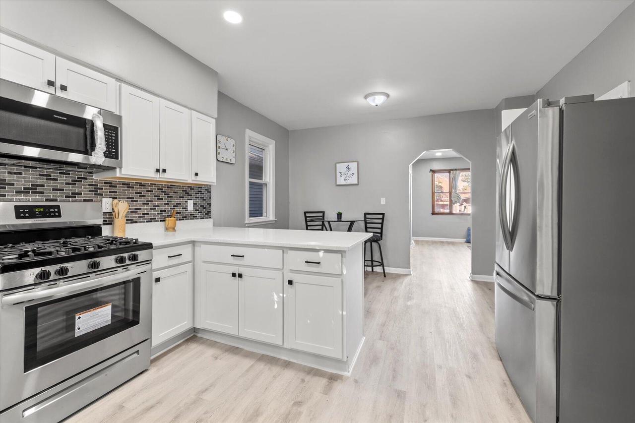 2332 South 10th STREET