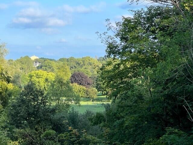 2211 Rivershore DRIVE