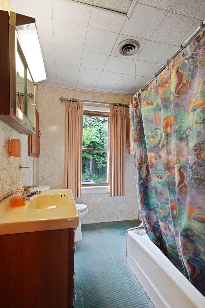 1629 Old Fancher ROAD