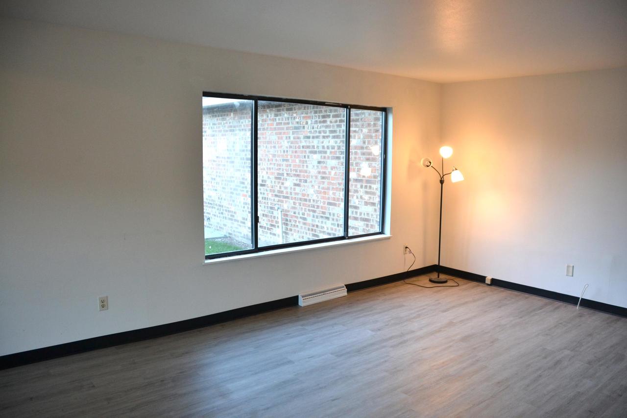 6267 West Port AVENUE