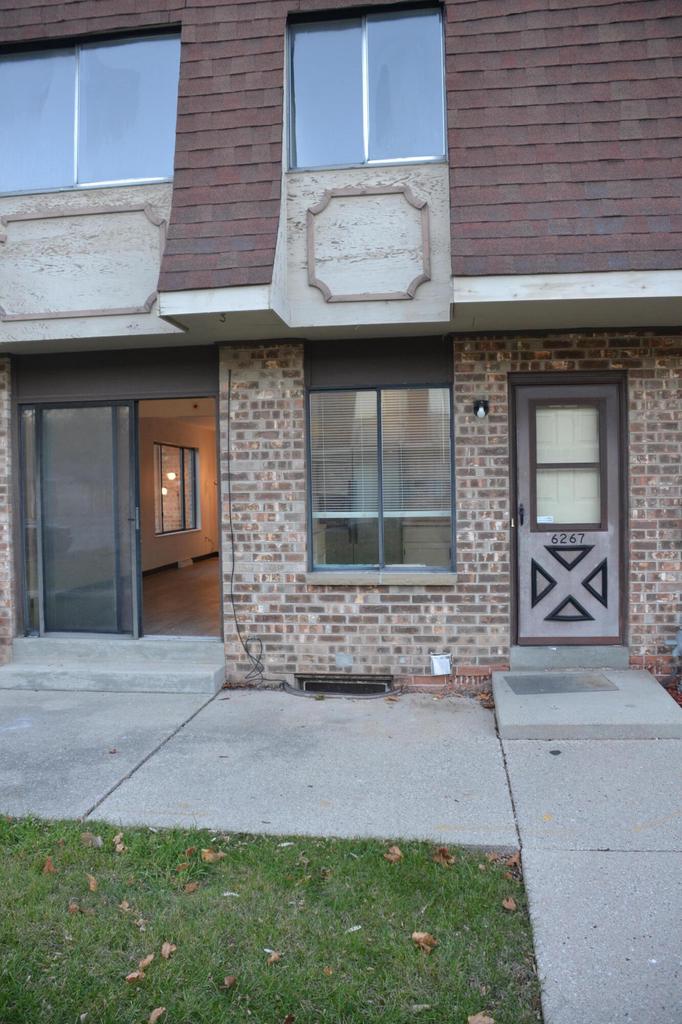 6267 West Port AVENUE