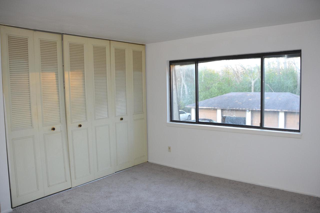 6267 West Port AVENUE