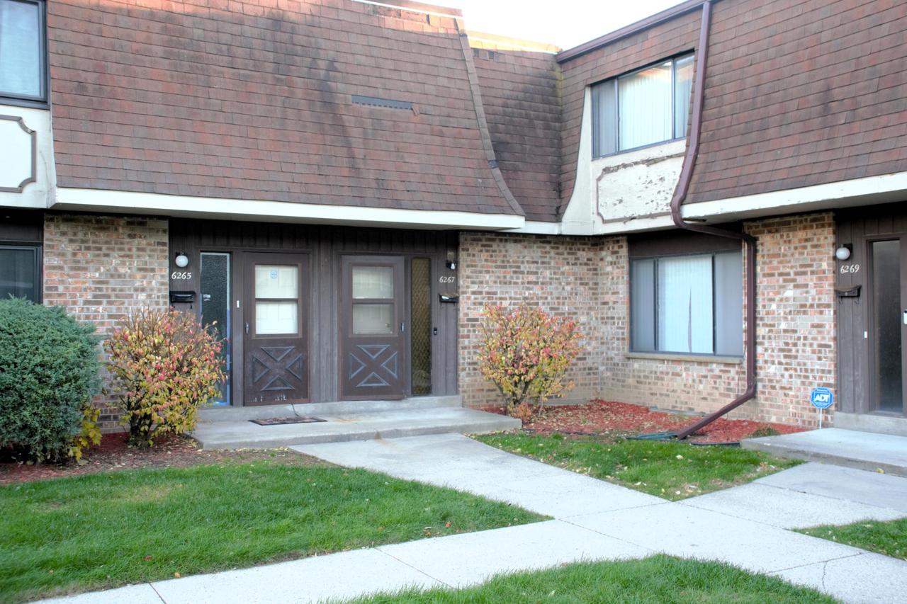 6267 West Port AVENUE