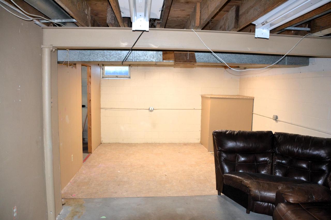 6267 West Port AVENUE