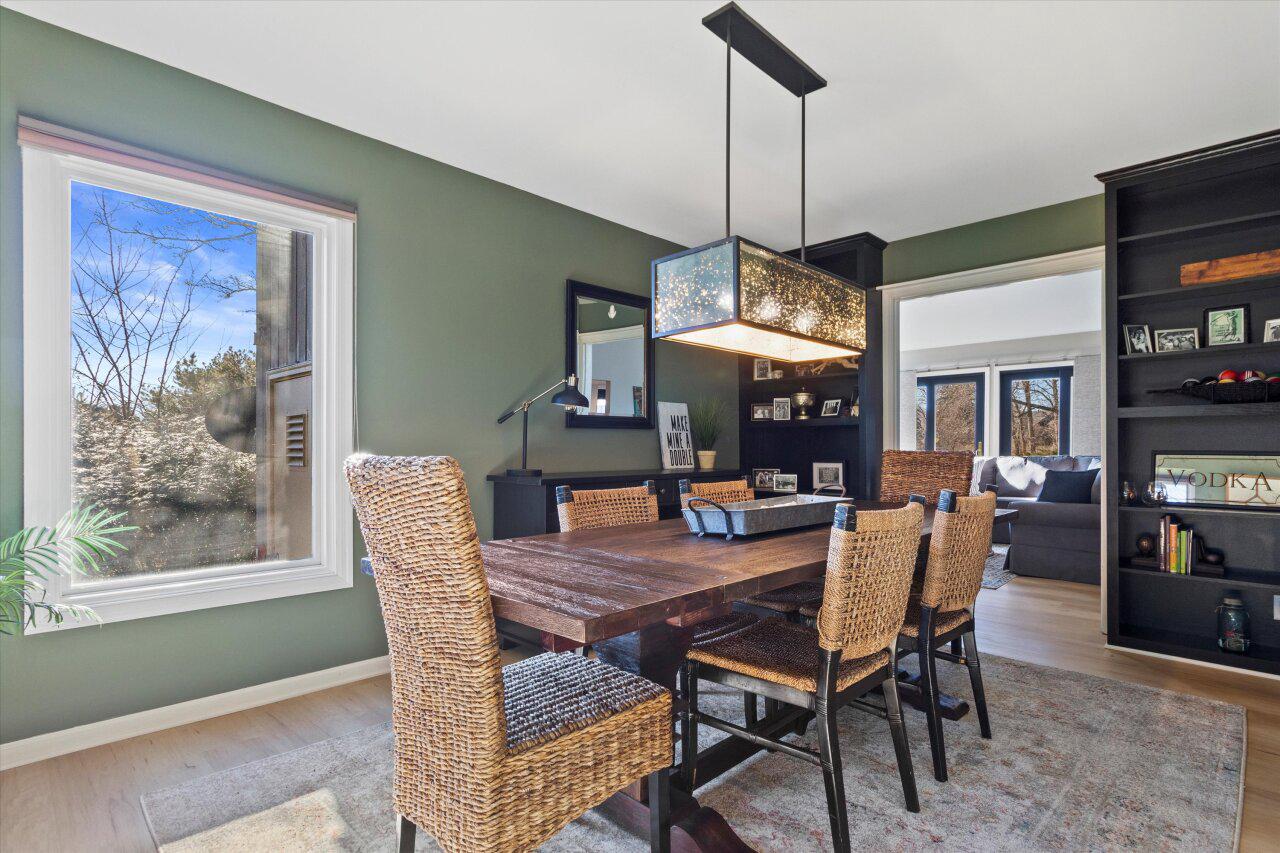 1 Deepwood DRIVE B-1