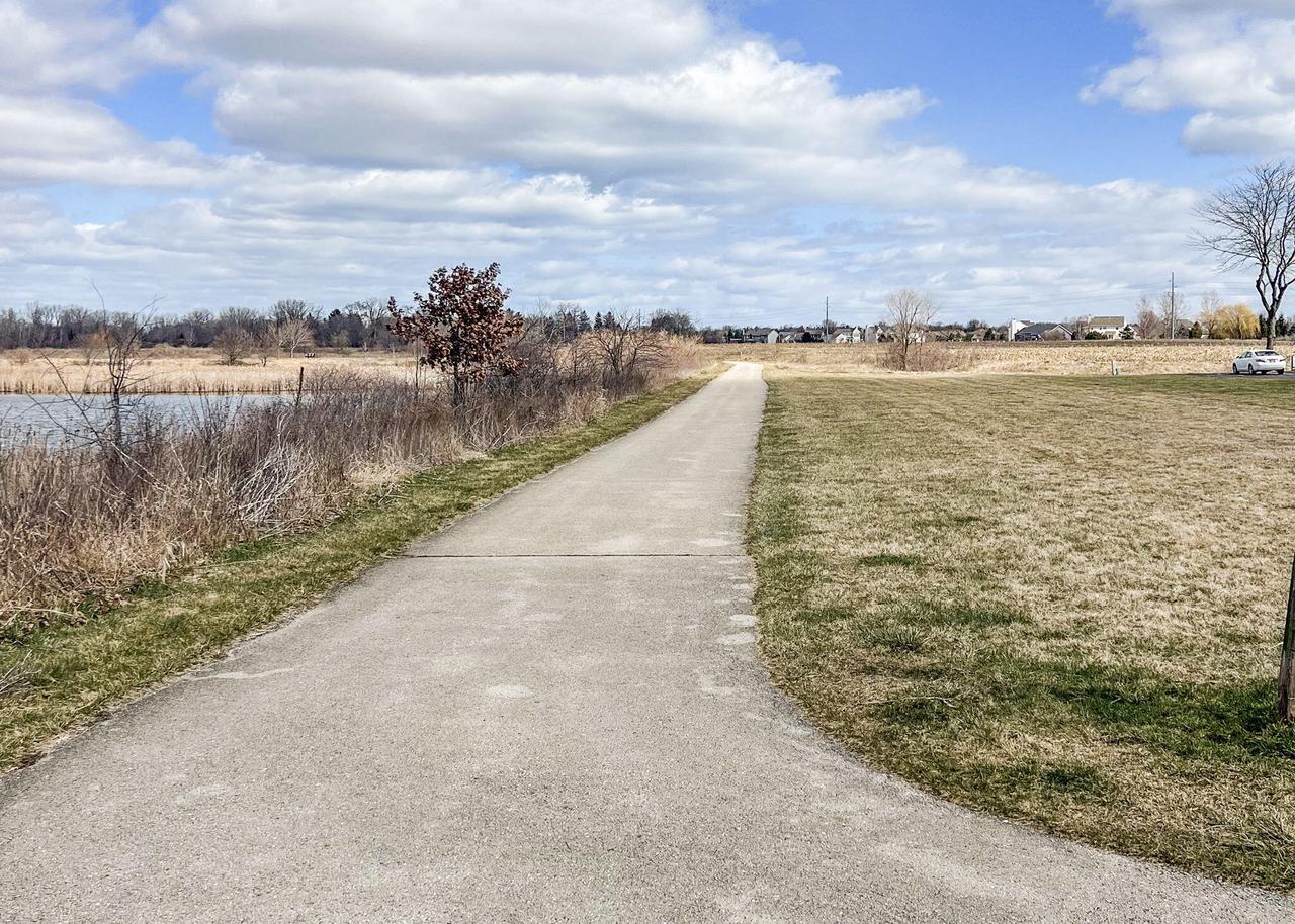 6611 Mariner DRIVE 8