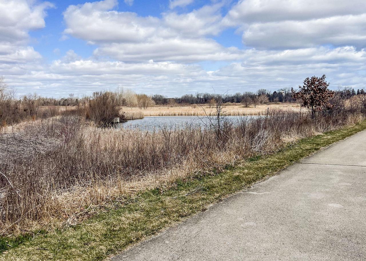 6611 Mariner DRIVE 8