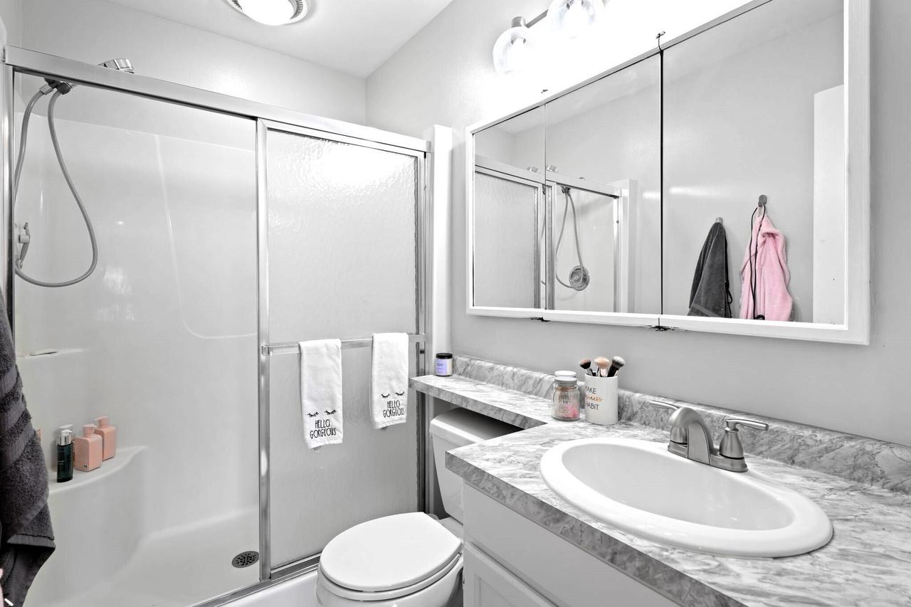 6611 Mariner DRIVE 8