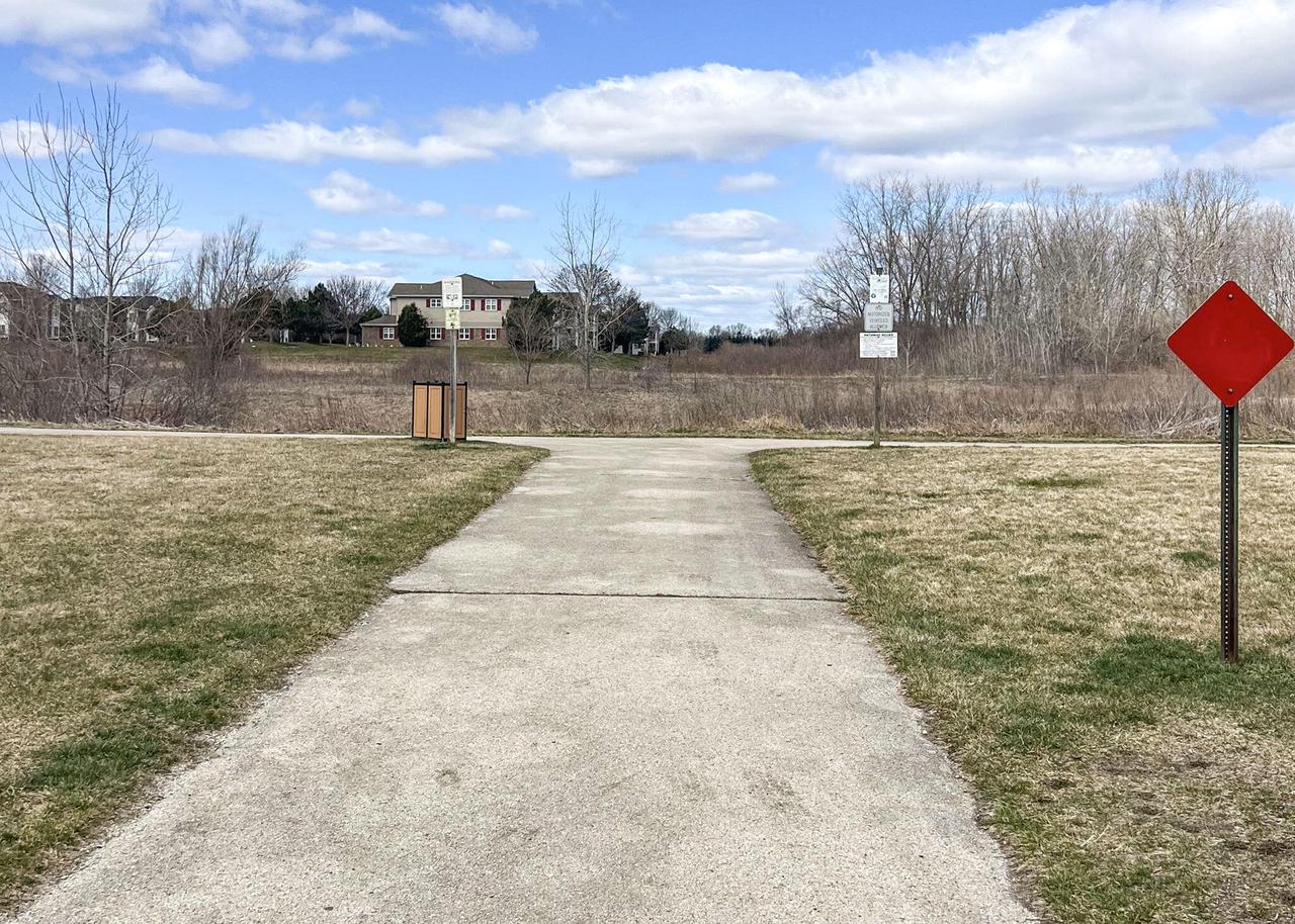 6611 Mariner DRIVE 8