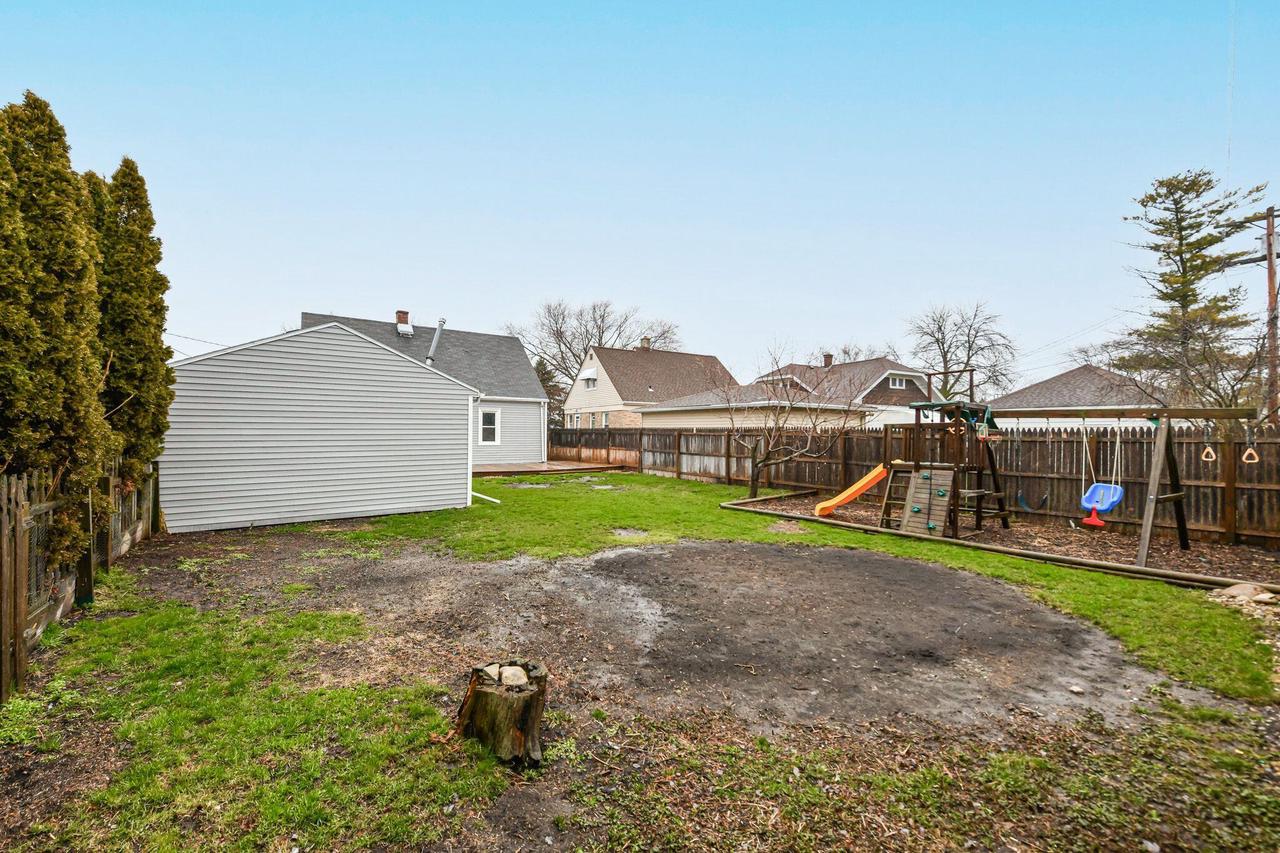 1919 Jerome BOULEVARD