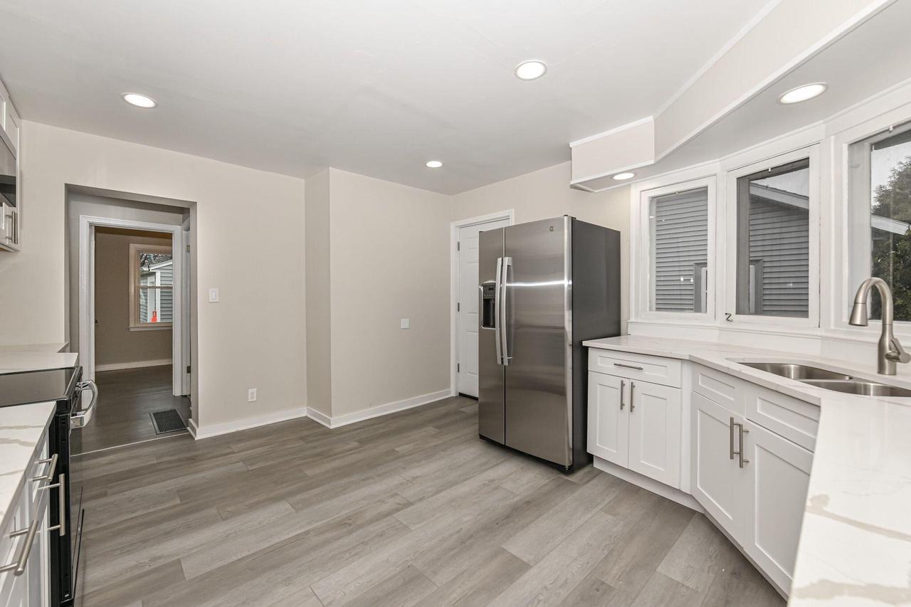 1919 Jerome BOULEVARD