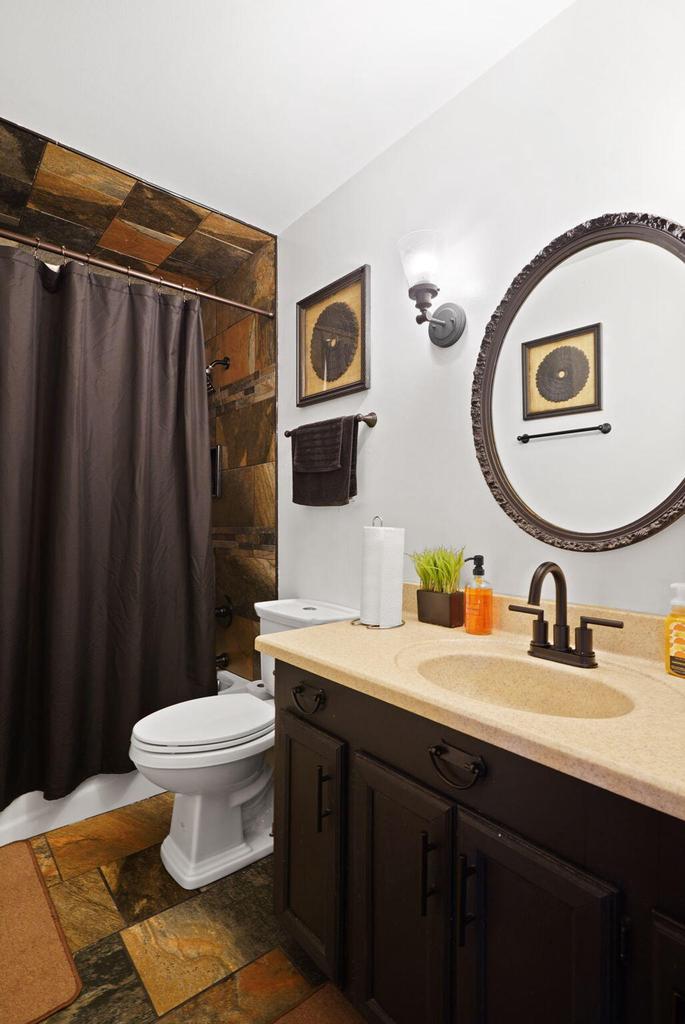 5419 Gallant Fox LANE