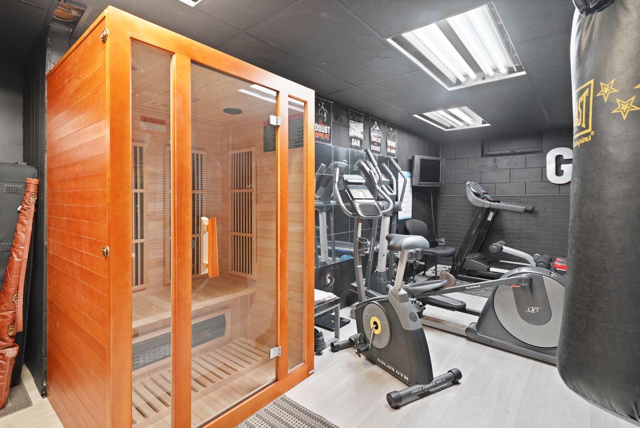 5419 Gallant Fox LANE