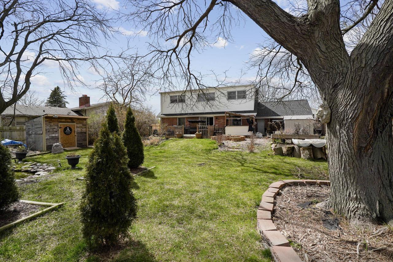 5419 Gallant Fox LANE