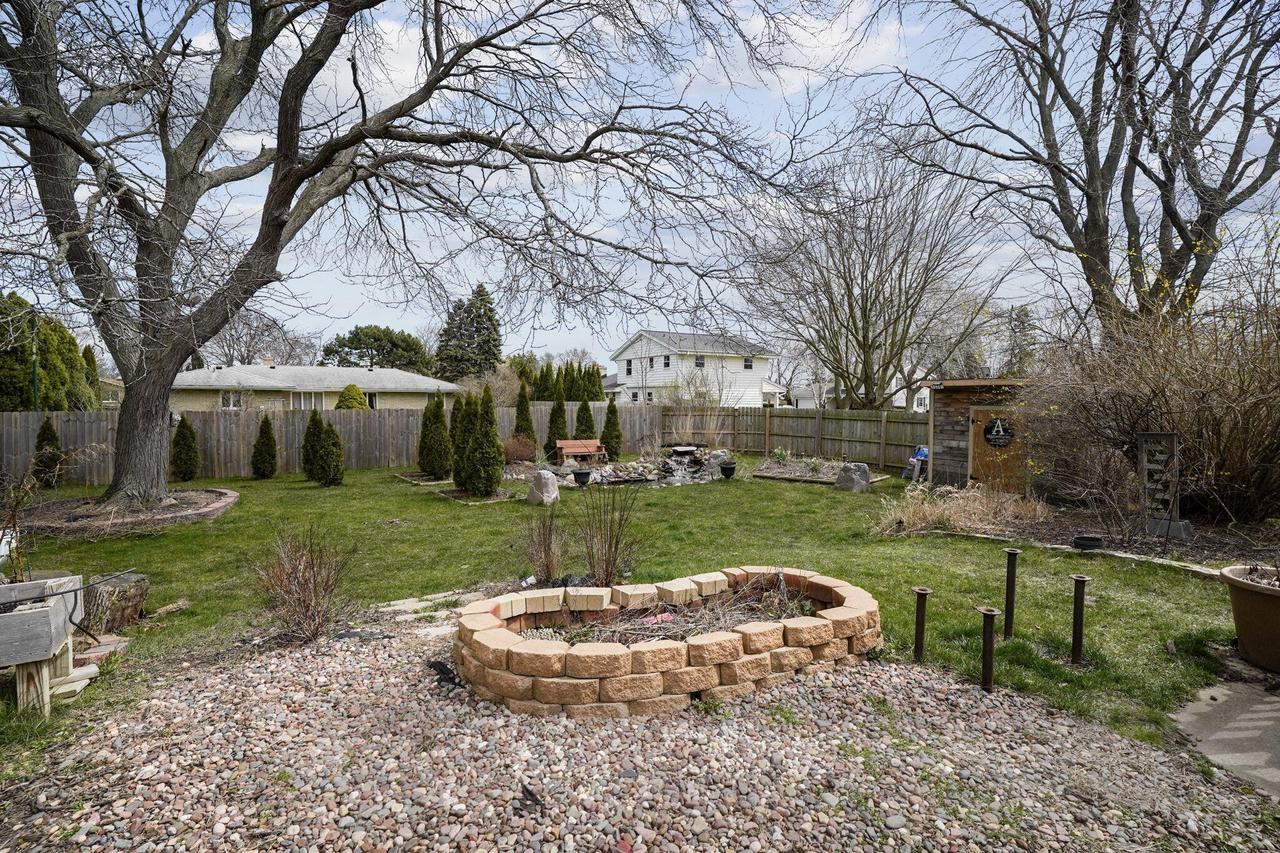 5419 Gallant Fox LANE