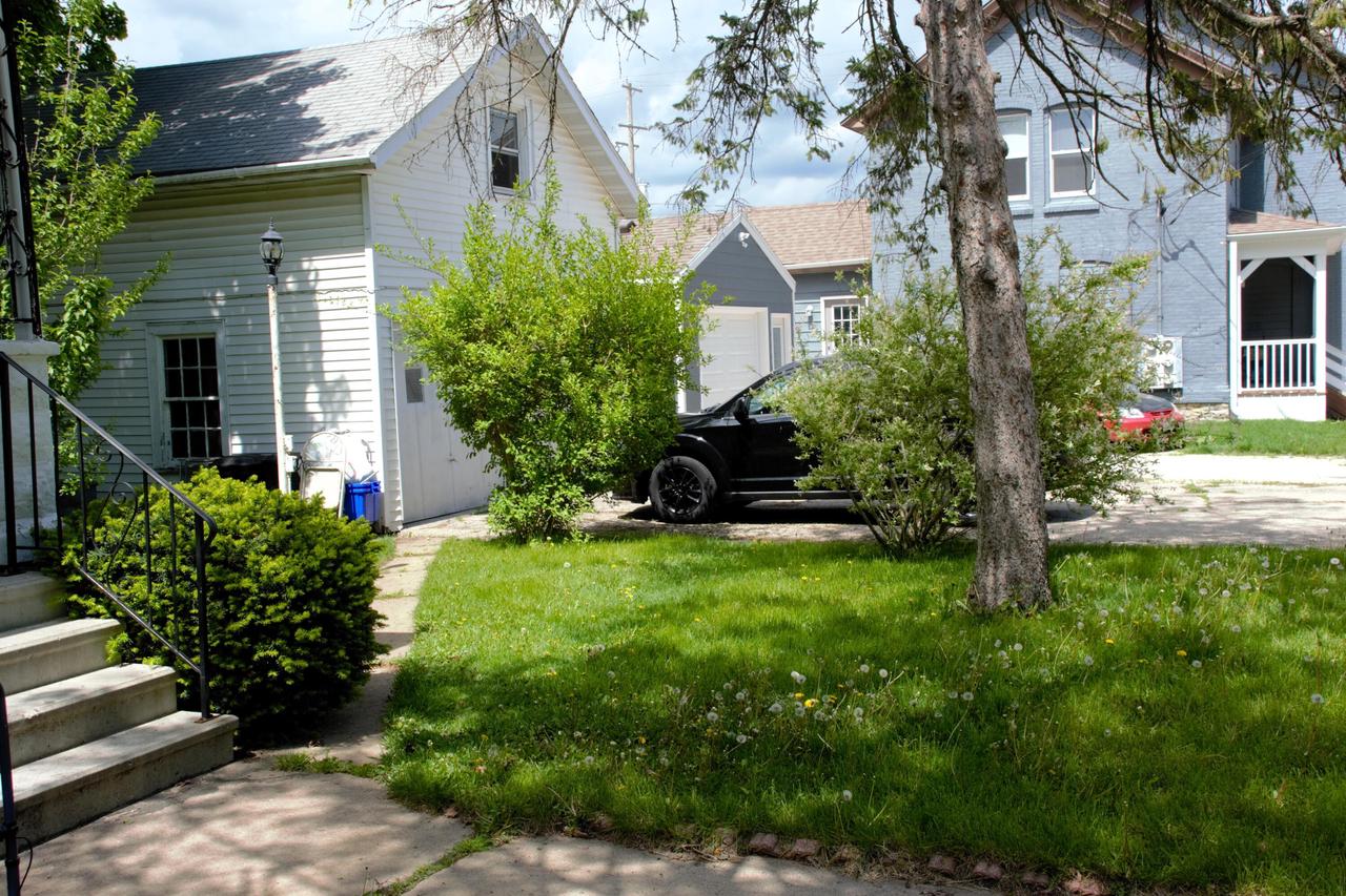 256 West Chestnut STREET