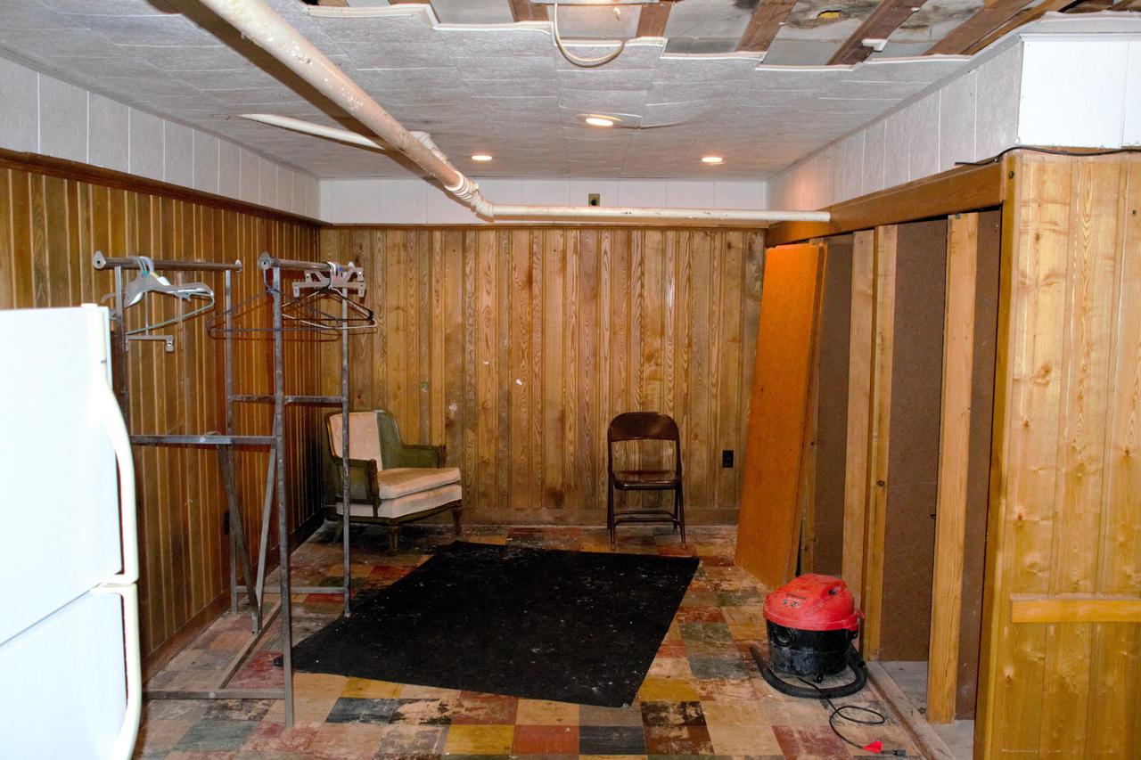 256 West Chestnut STREET