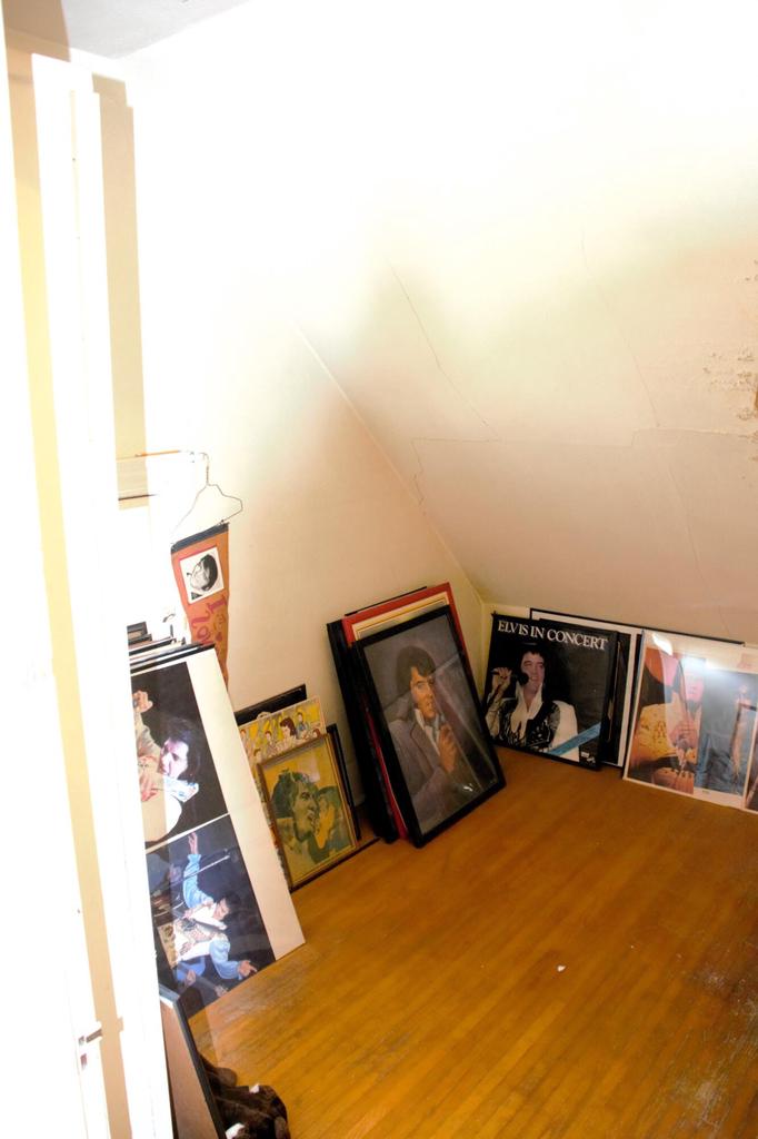 256 West Chestnut STREET