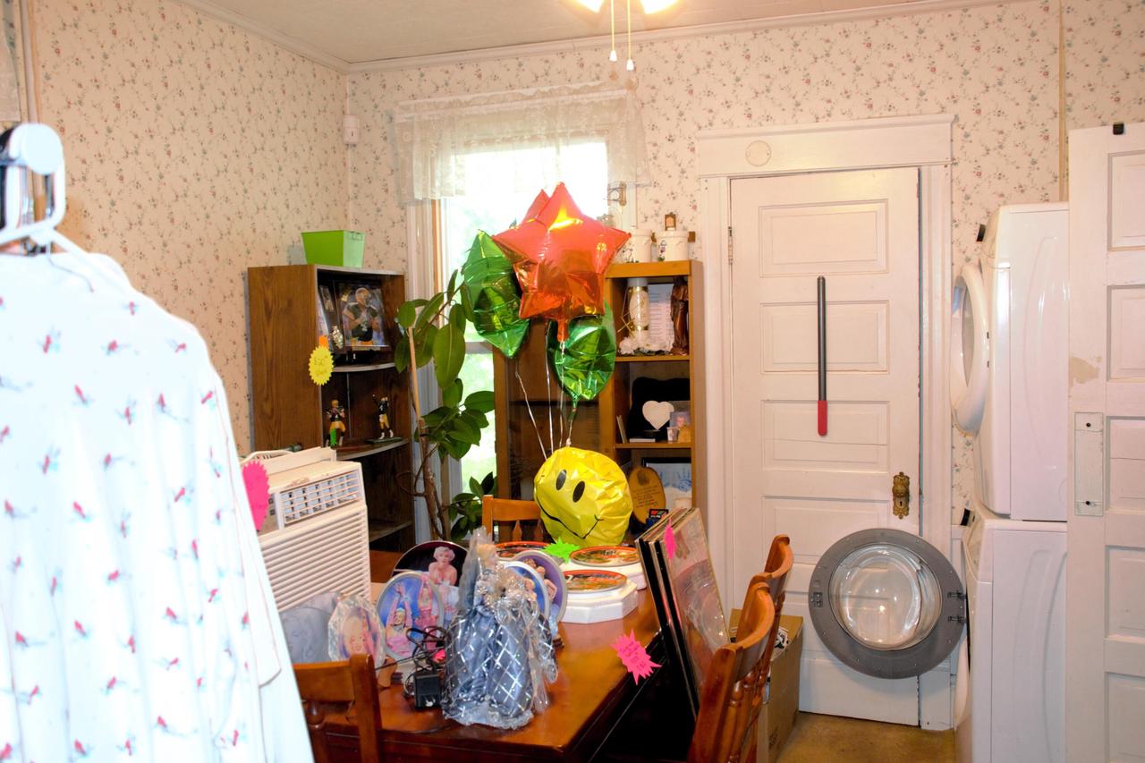 256 West Chestnut STREET