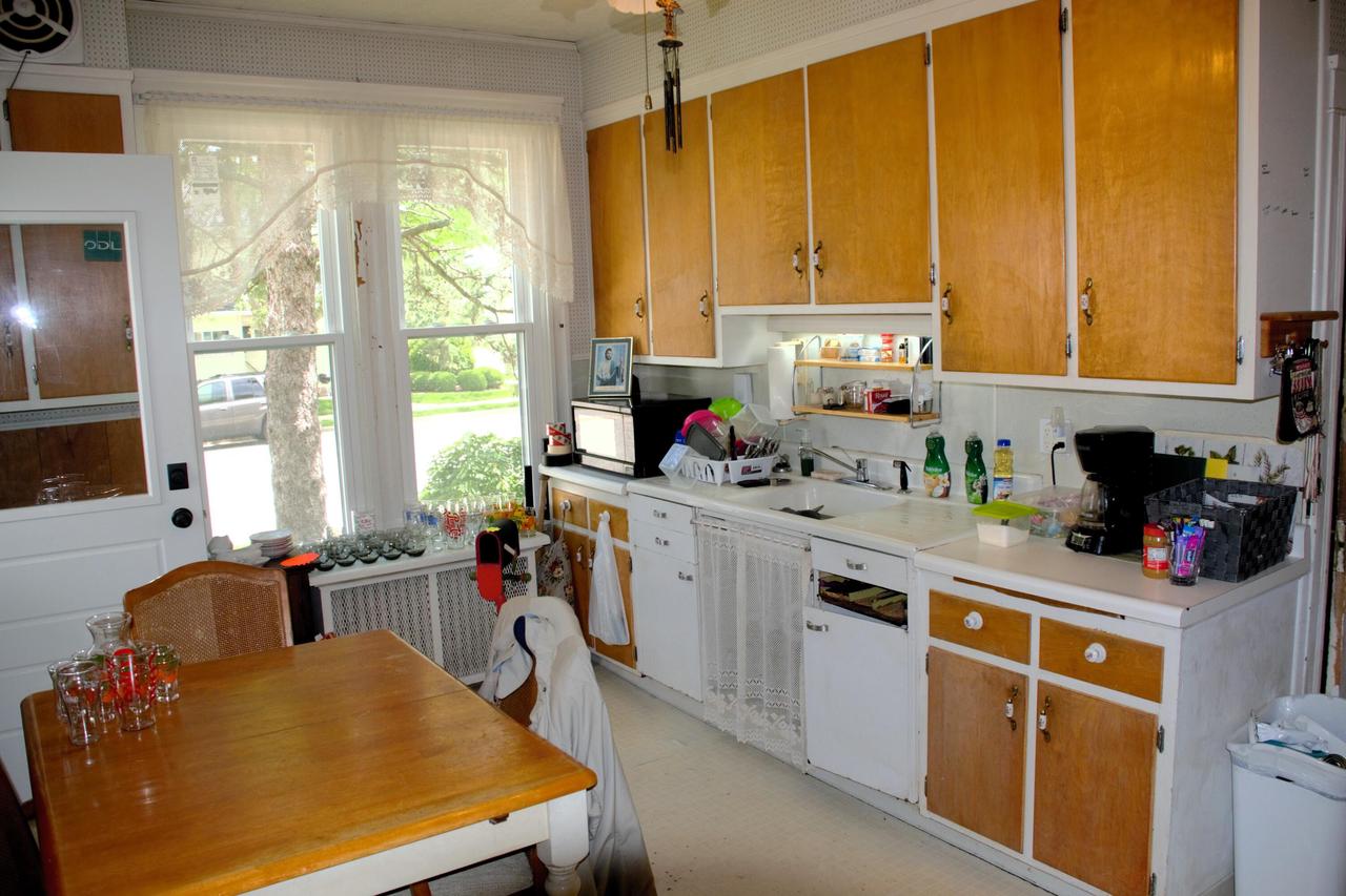 256 West Chestnut STREET