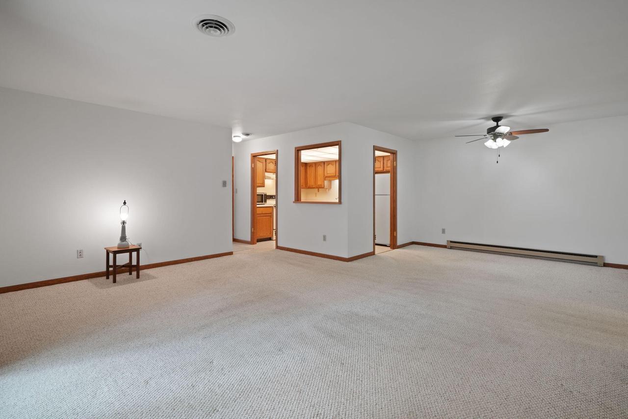 1430 Pheasant Run DRIVE 102