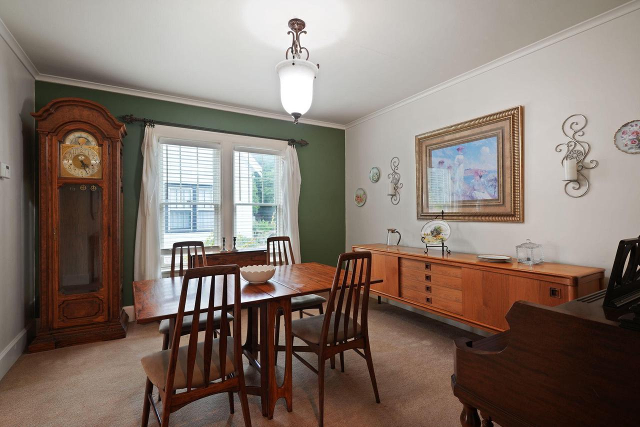 3005 North Main STREET